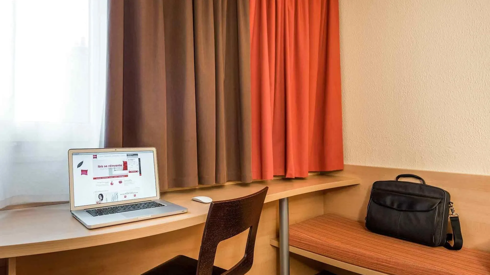 Ibis Gare Du Nord Chateau Landon 10eme 3* Paryż