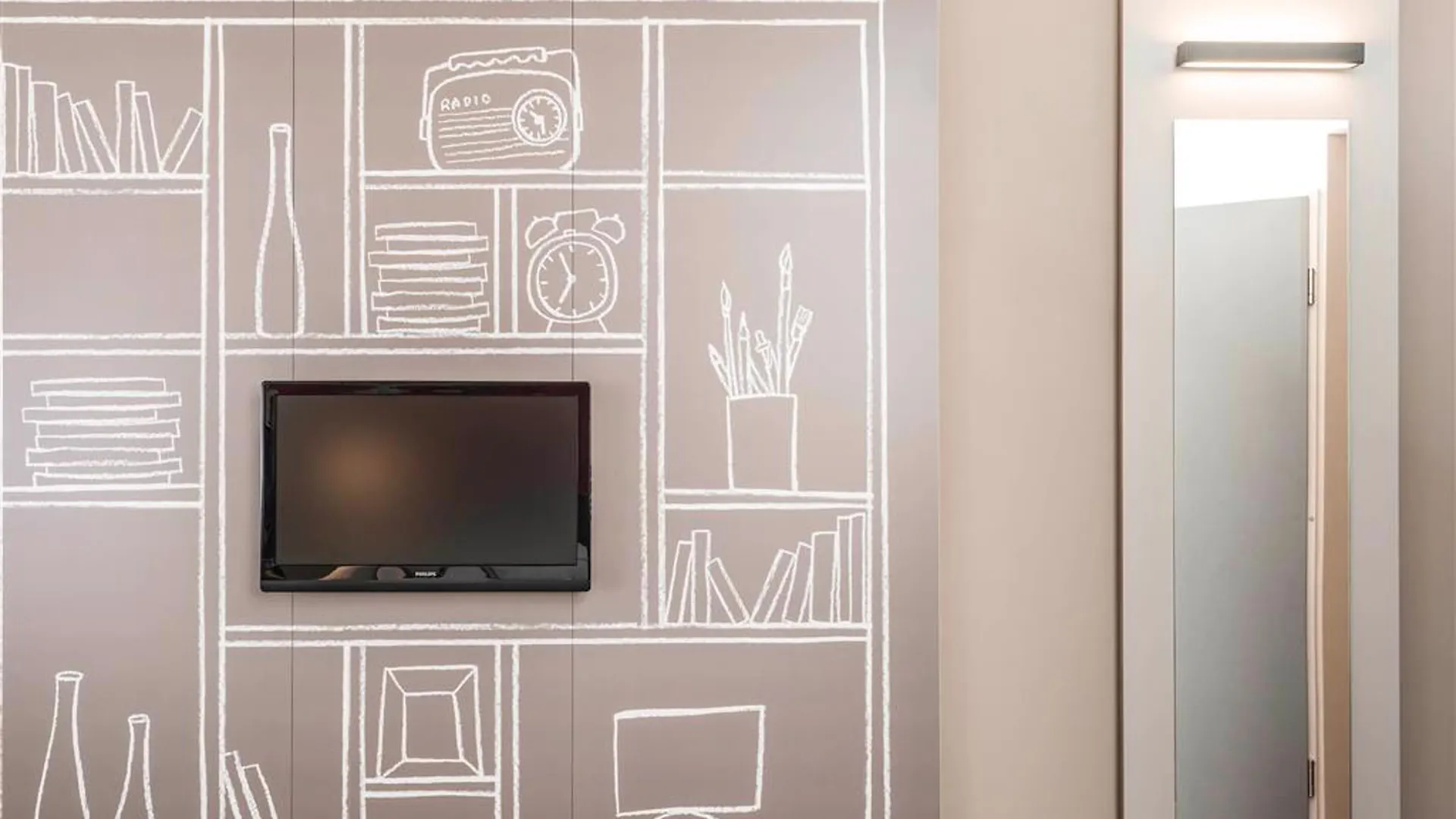 Ibis Gare Du Nord Chateau Landon 10eme Hotel 3*