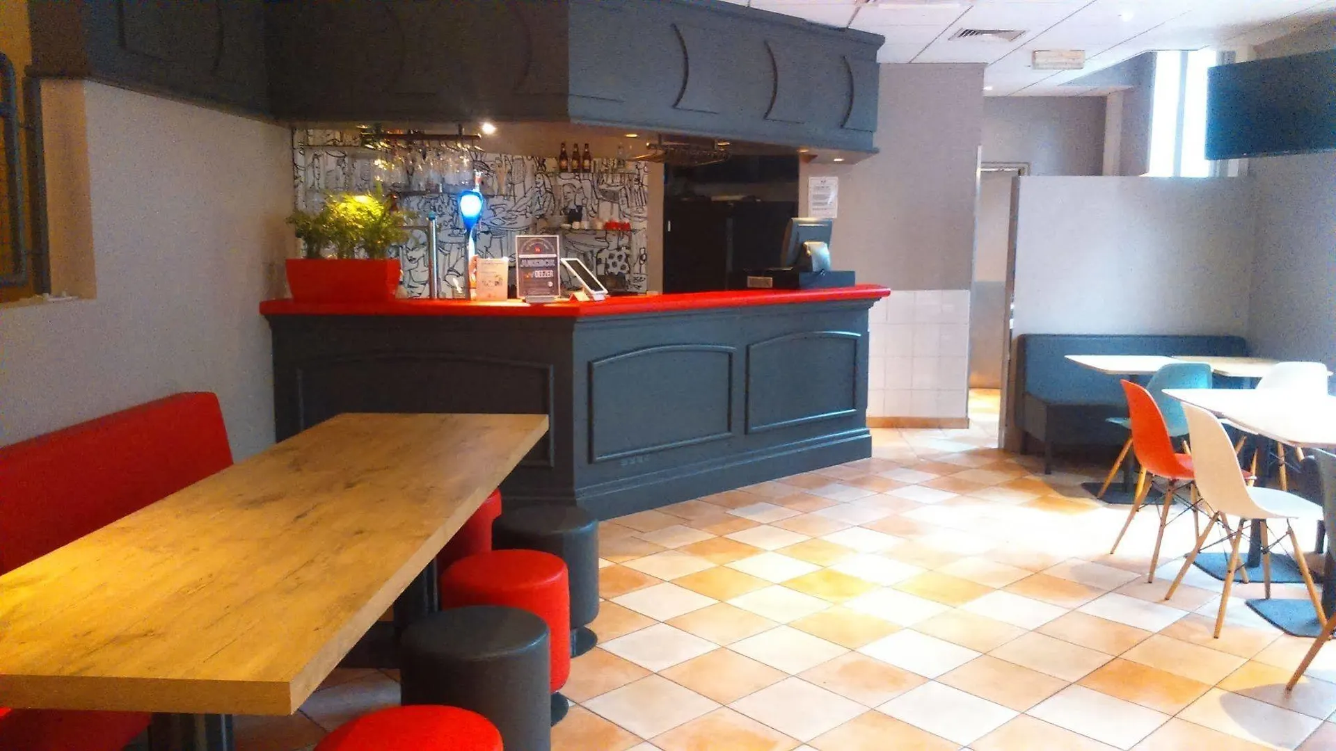 Hotel Ibis Gare Du Nord Chateau Landon 10eme 3*