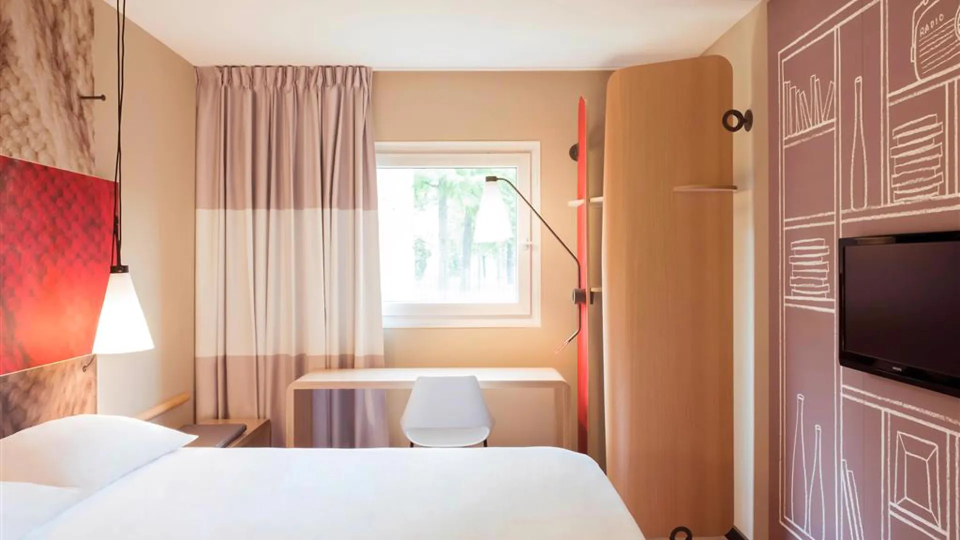 Ibis Gare Du Nord Château Landon 10ème 3* Parigi