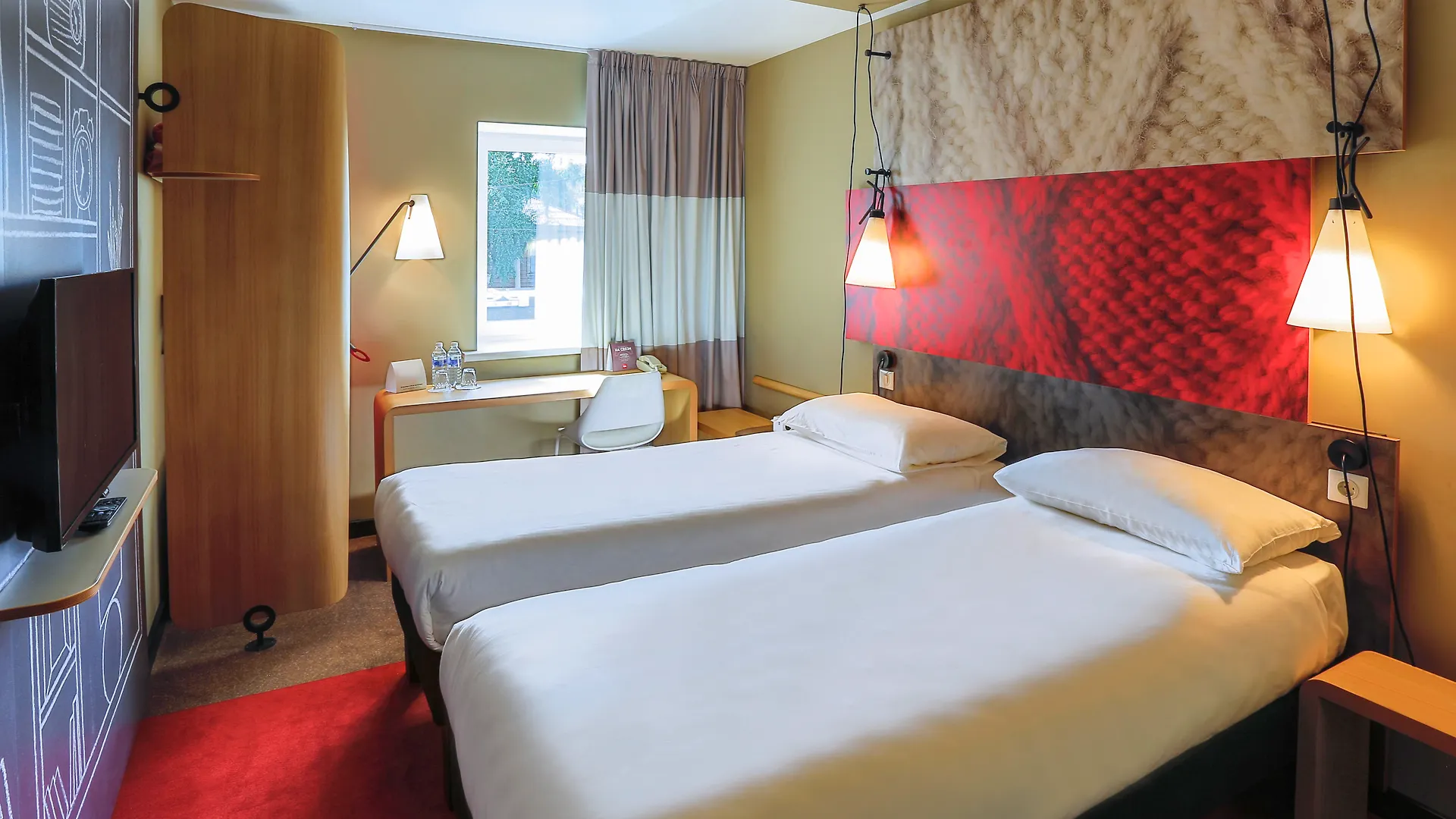 Ibis Gare Du Nord Château Landon 10ème Hotel