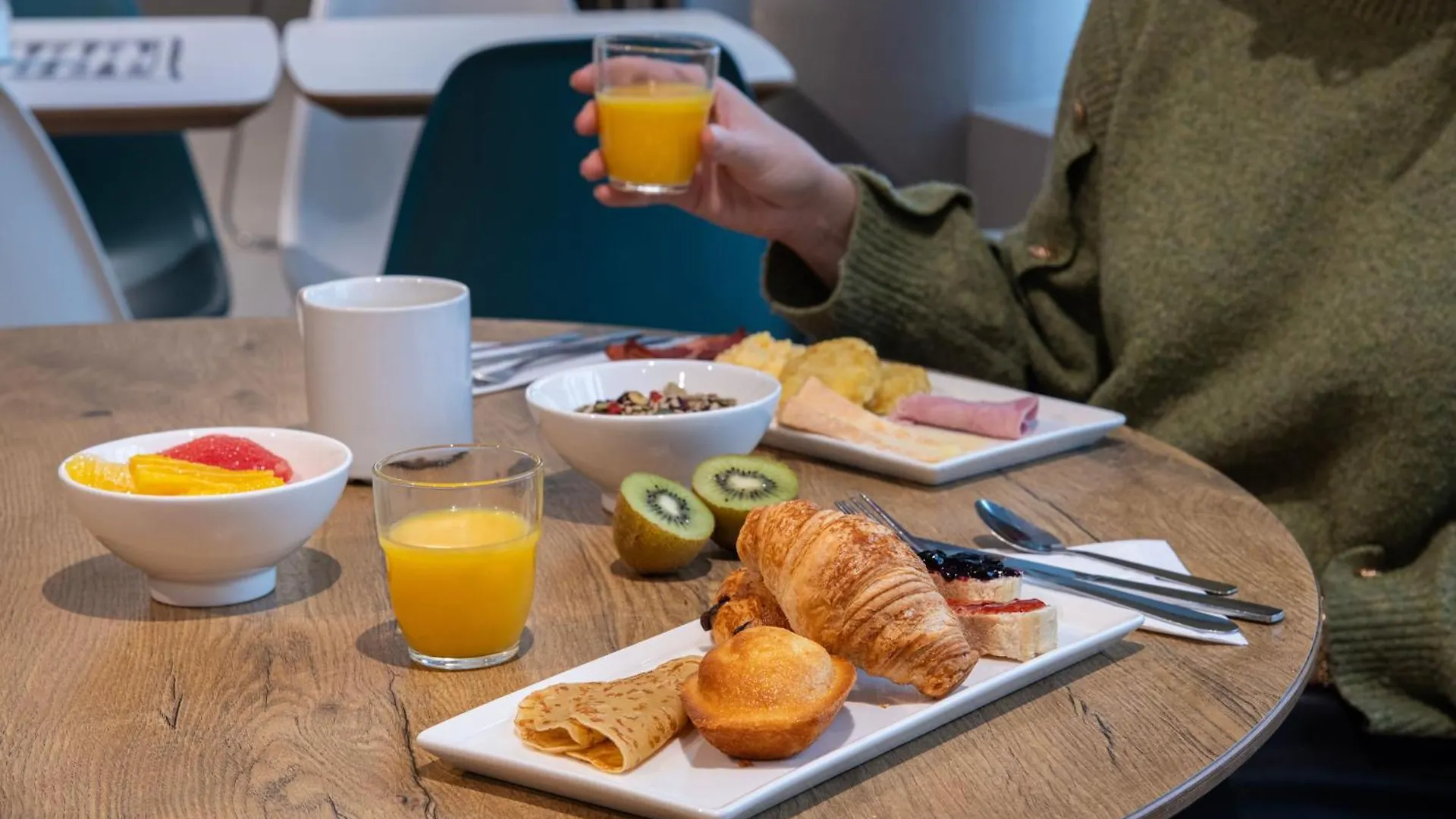 Ibis Gare Du Nord Château Landon 10ème Hotel Parigi